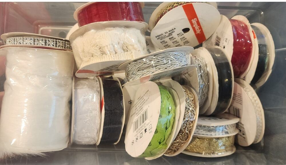Simplicity Sewing Craft Trim Lot - 20 Packs Assorted Colors/Styles NOS